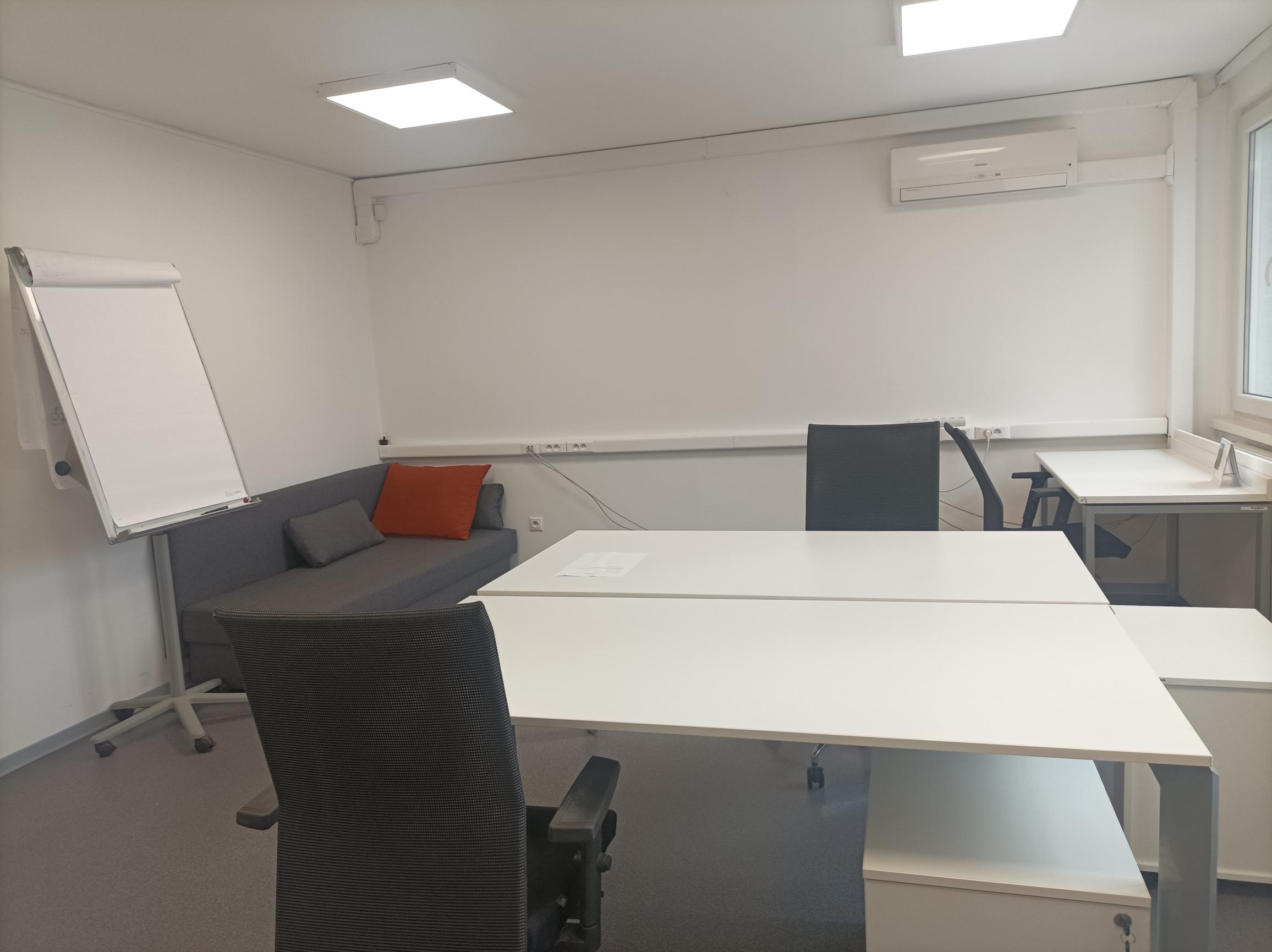 IBA U NÁS! Kancelárske priestory v Žiline 32m2