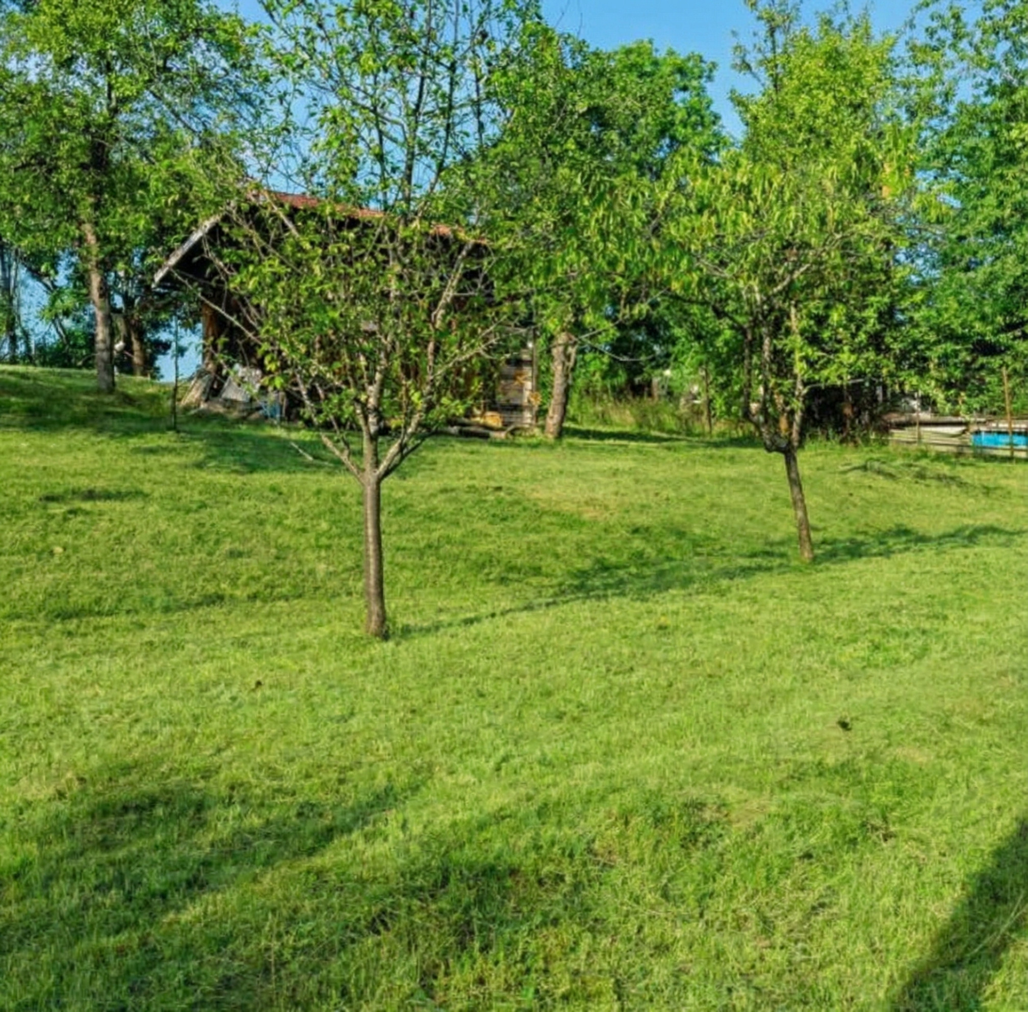 NA PREDAJ! Posledný voľný pozemok nad Belianskym jazerom !