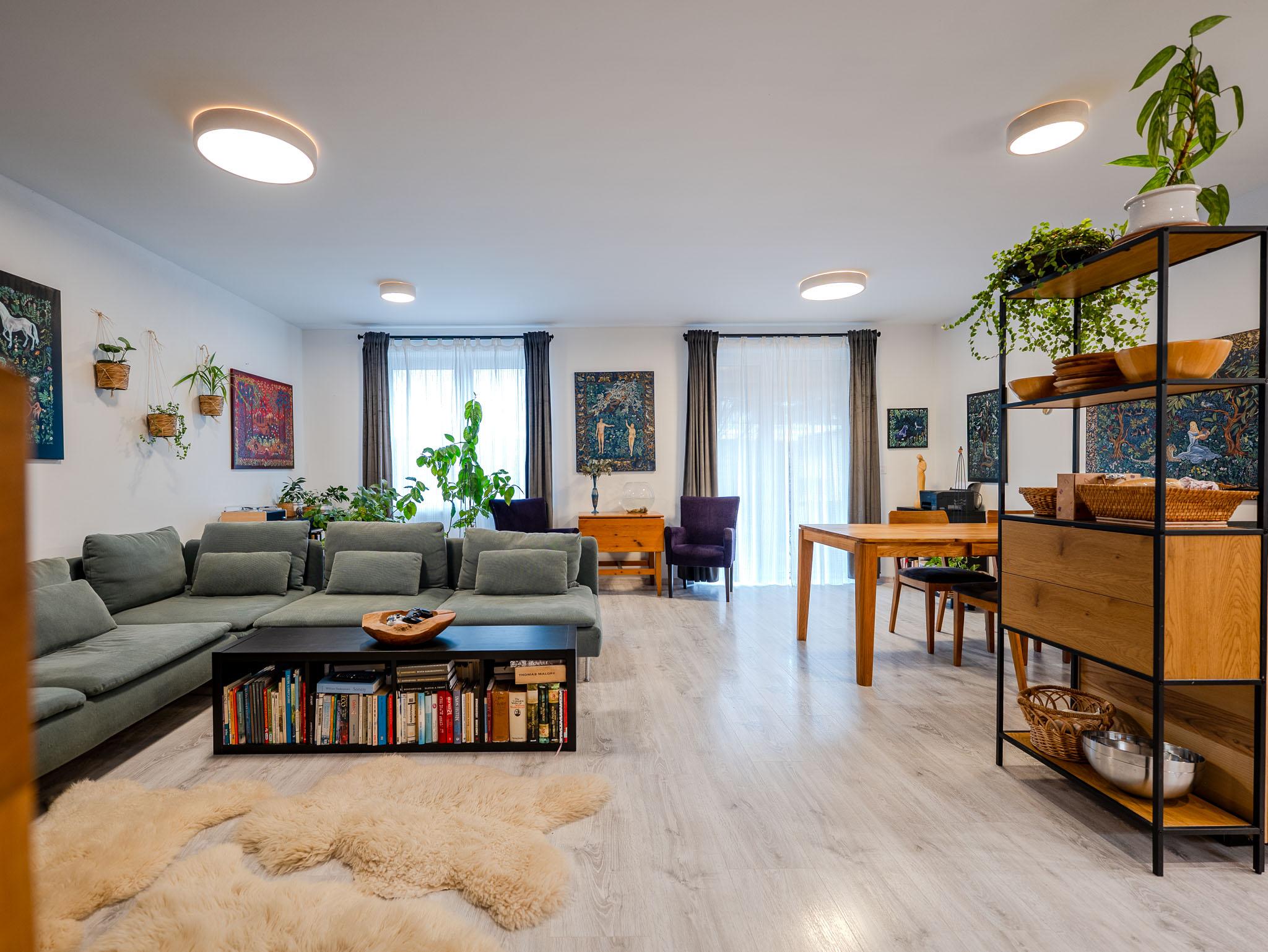 Na predaj 4i rodinný mestský dom s garážou, 149m2, Prievidza