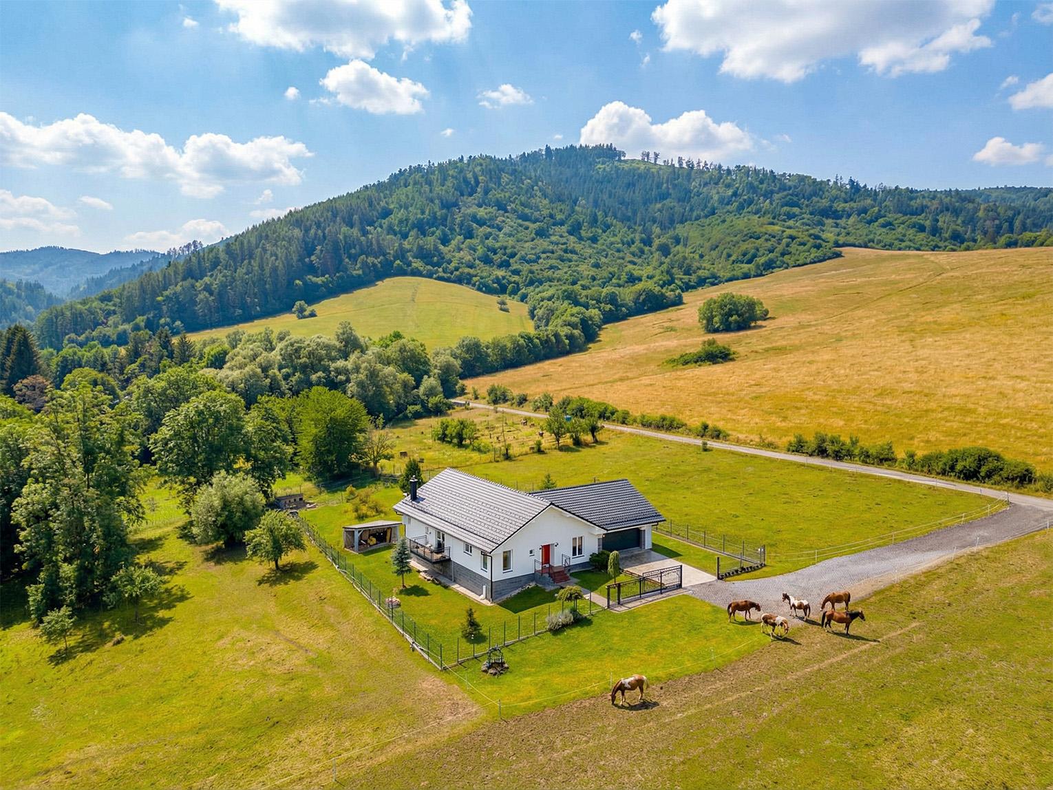 IBA U NÁS! Na predaj 4i novostavba Tužina, Prievidza, 1275m2