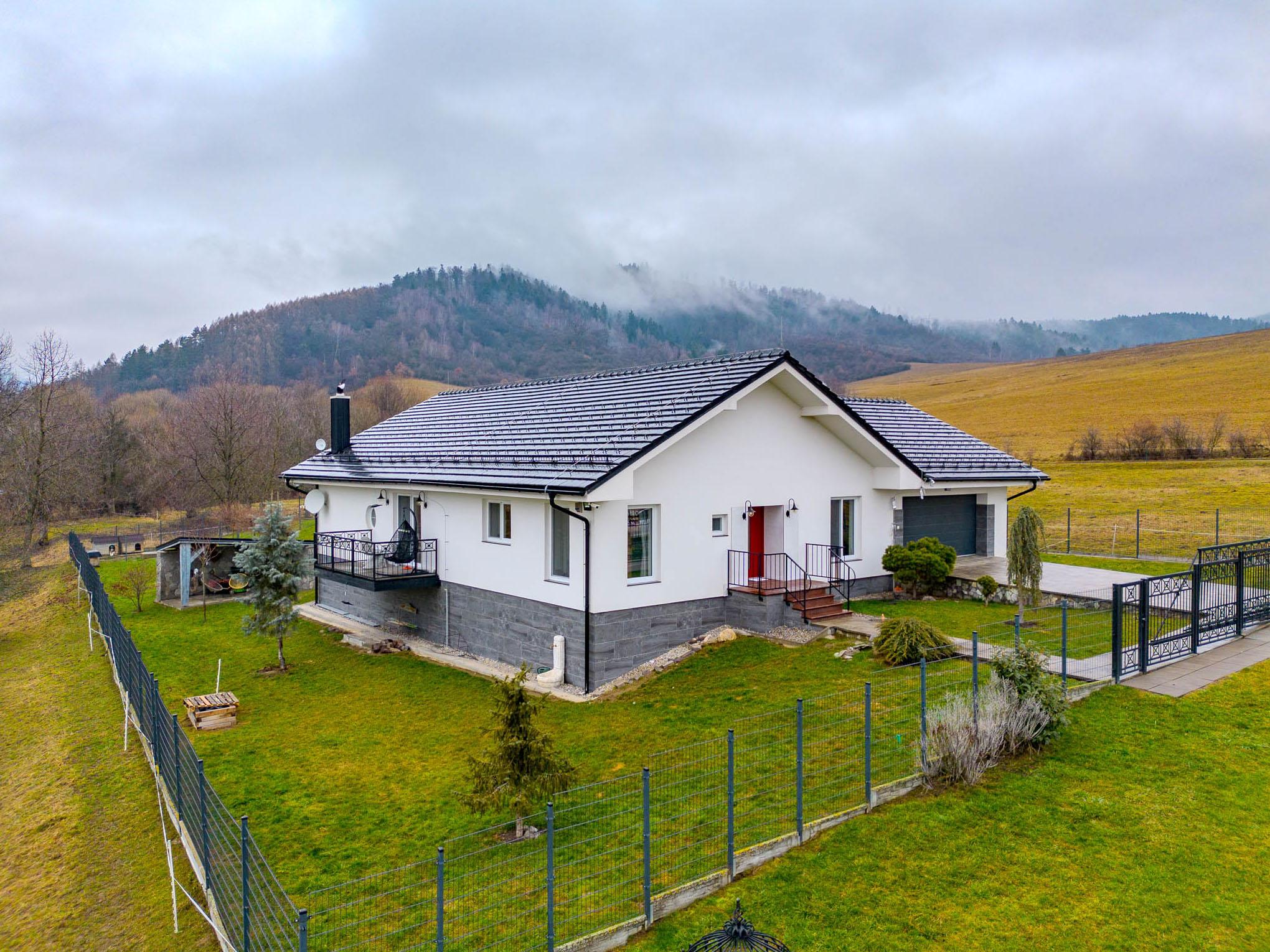 IBA U NÁS! Na predaj 4i novostavba Tužina, Prievidza, 1275m2