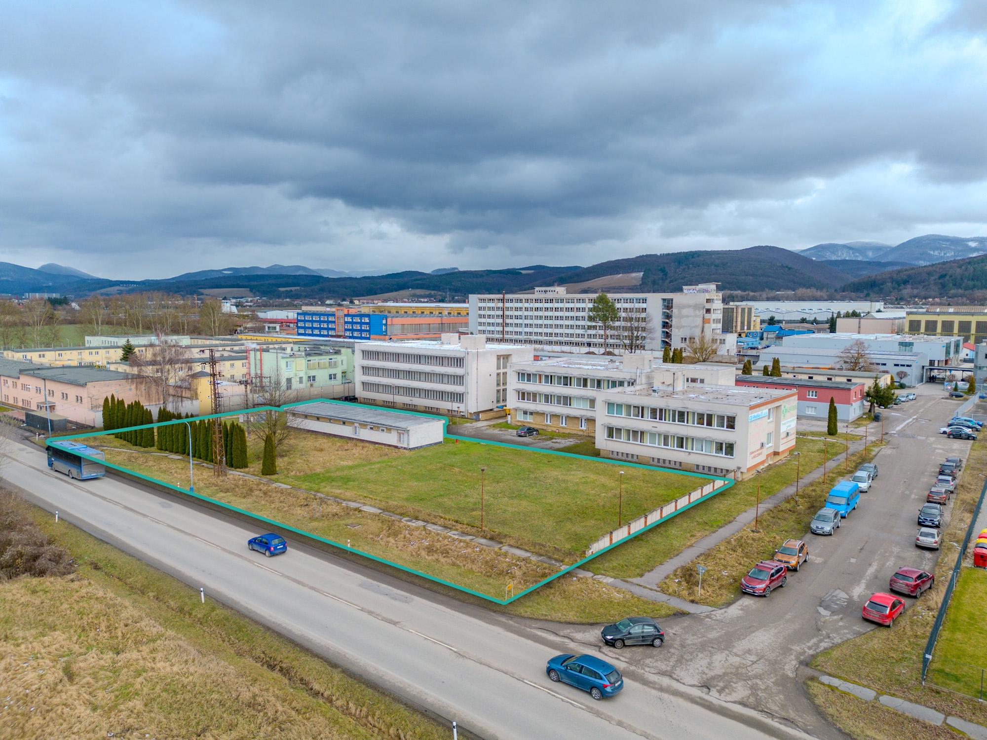 PRIPRAVUJEME Pozemok s výnimočným potenciálom,Dub. nad Váhom