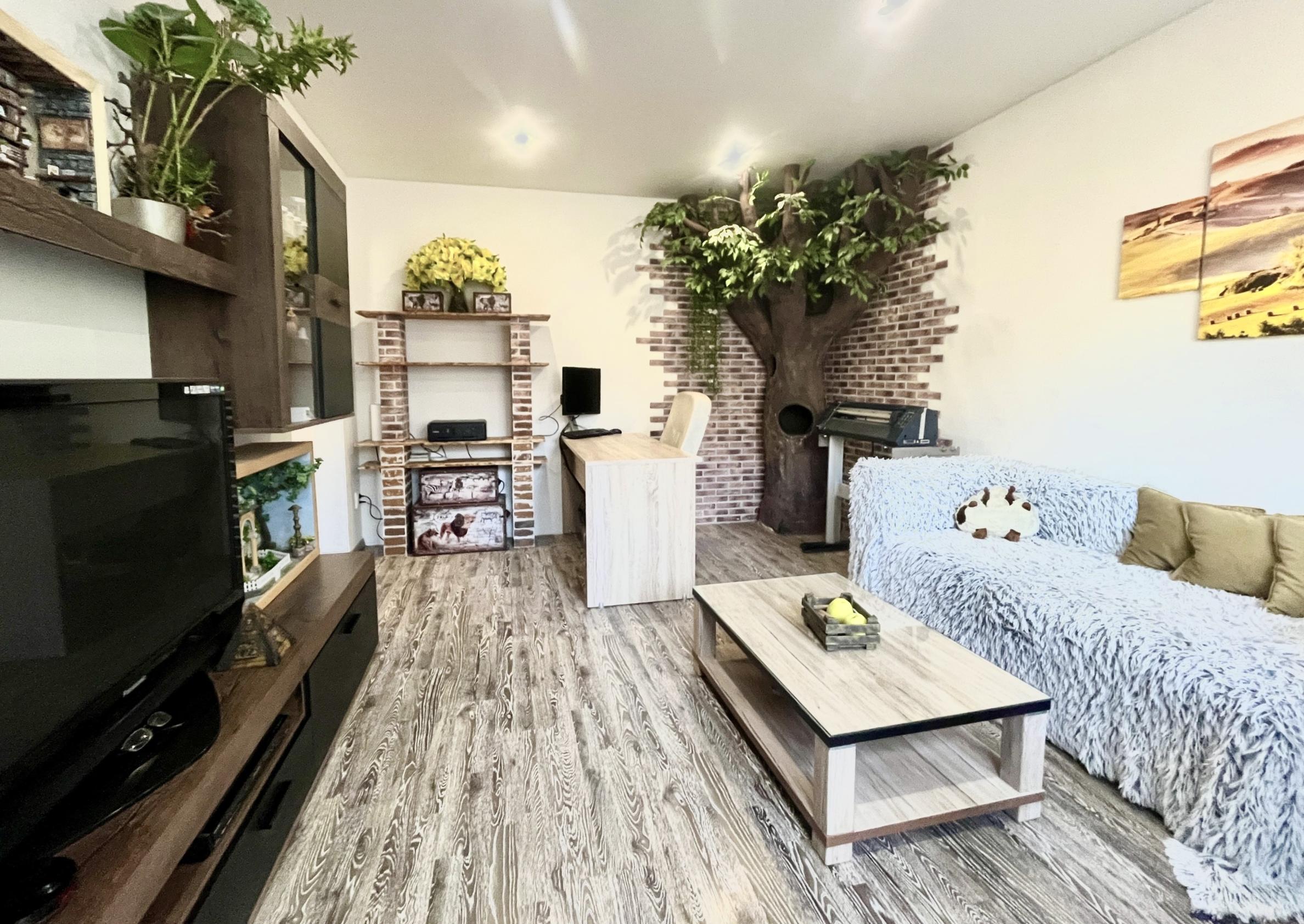 IBA U NÁS! Na predaj 2i byt v Dúbravke, komplet.rekonš. 51m2