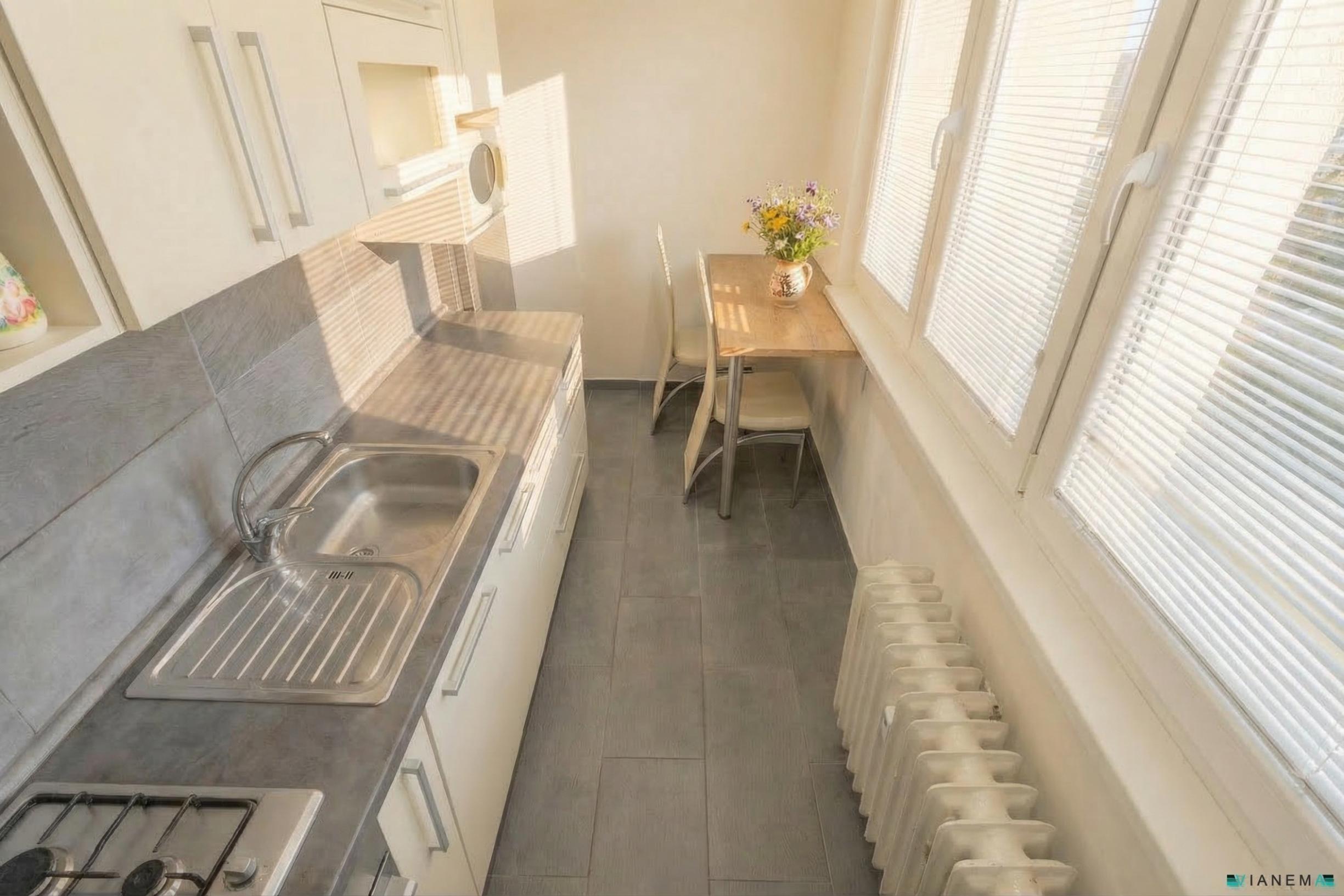 Pripravujeme! Úžasný 1 izbový byt + loggia na TERASE!