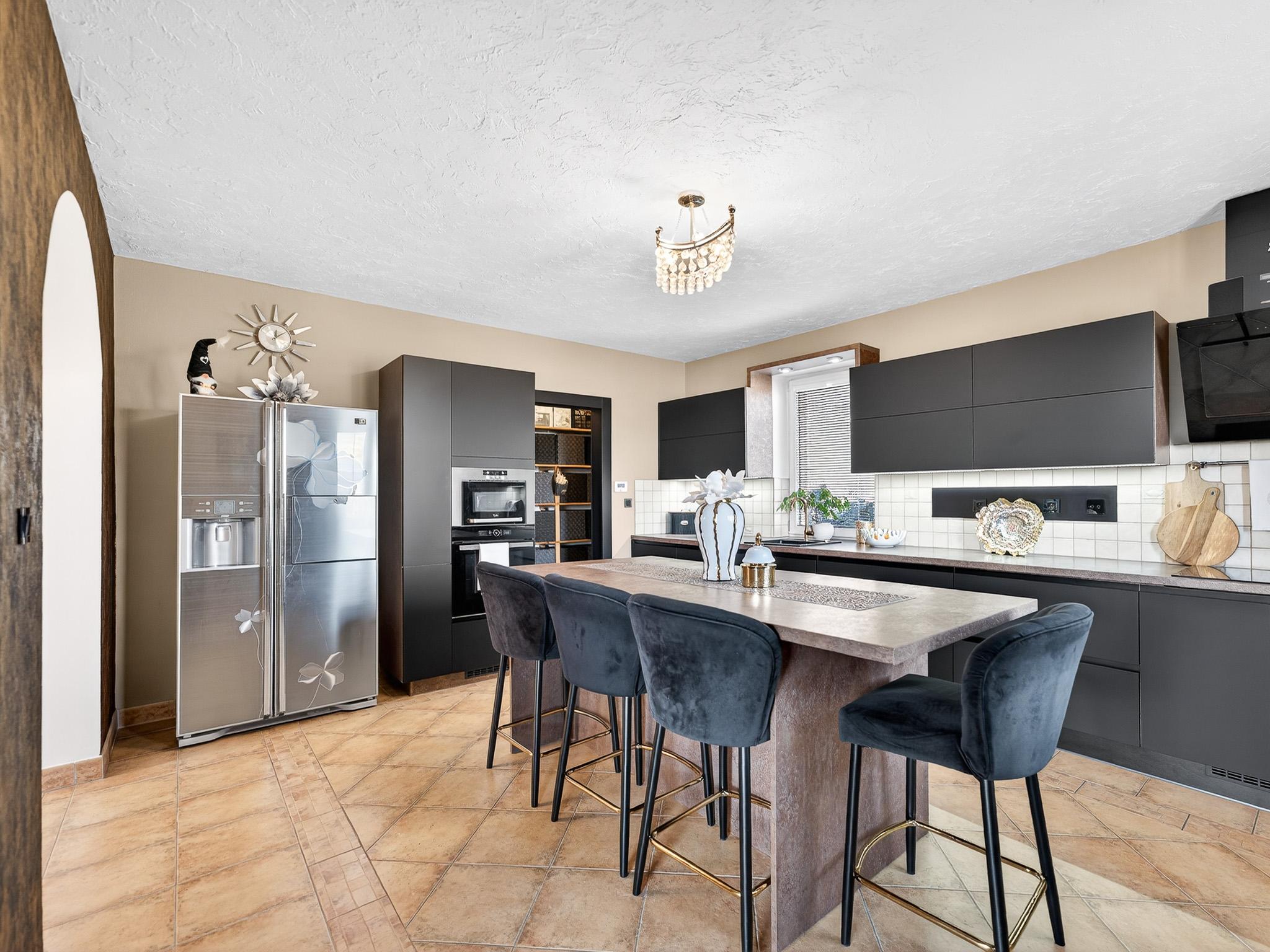 IBA U NÁS Nádherná 6i hacienda,335m2,Skalka n. Váhom,Trenčín