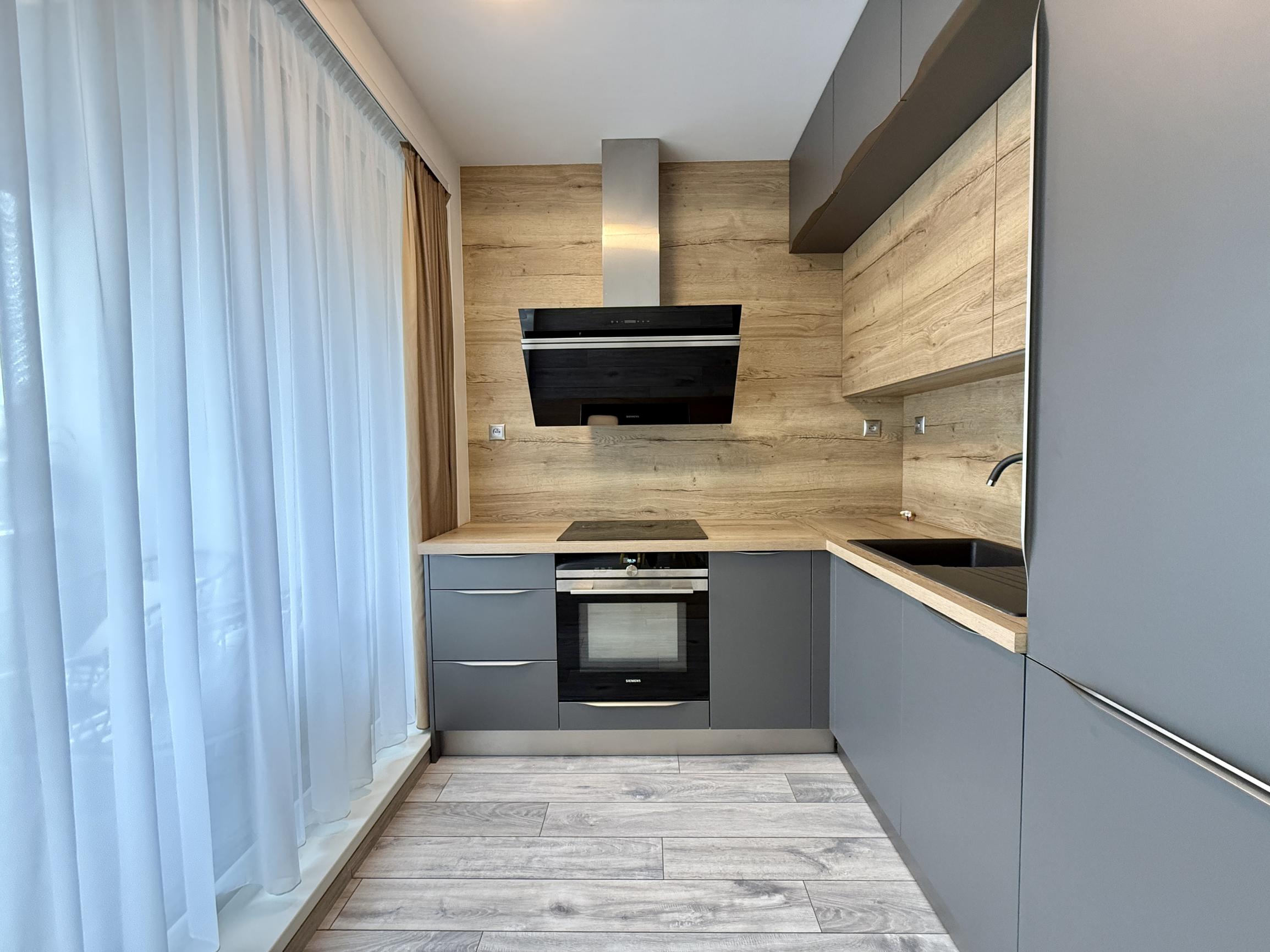 NA PREDAJ! 1,5 izbový byt v novostavbe Bory – Hany Ponickej