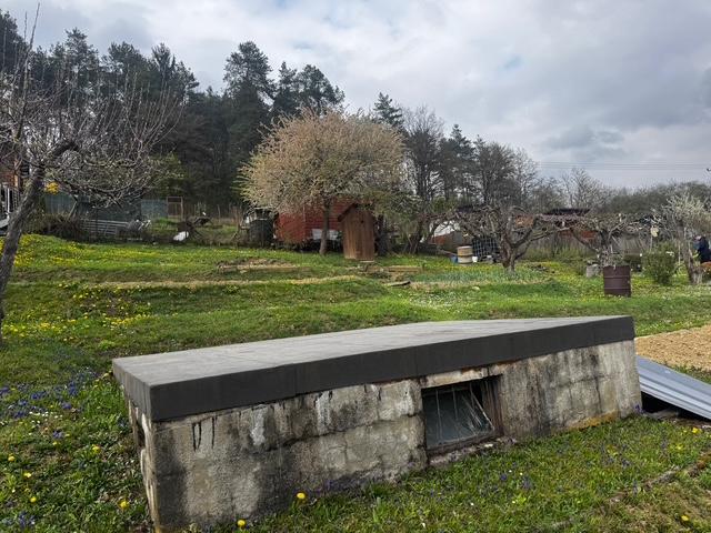 NA PREDAJ !  Záhradka 358m2 SNP Považská Bystrica