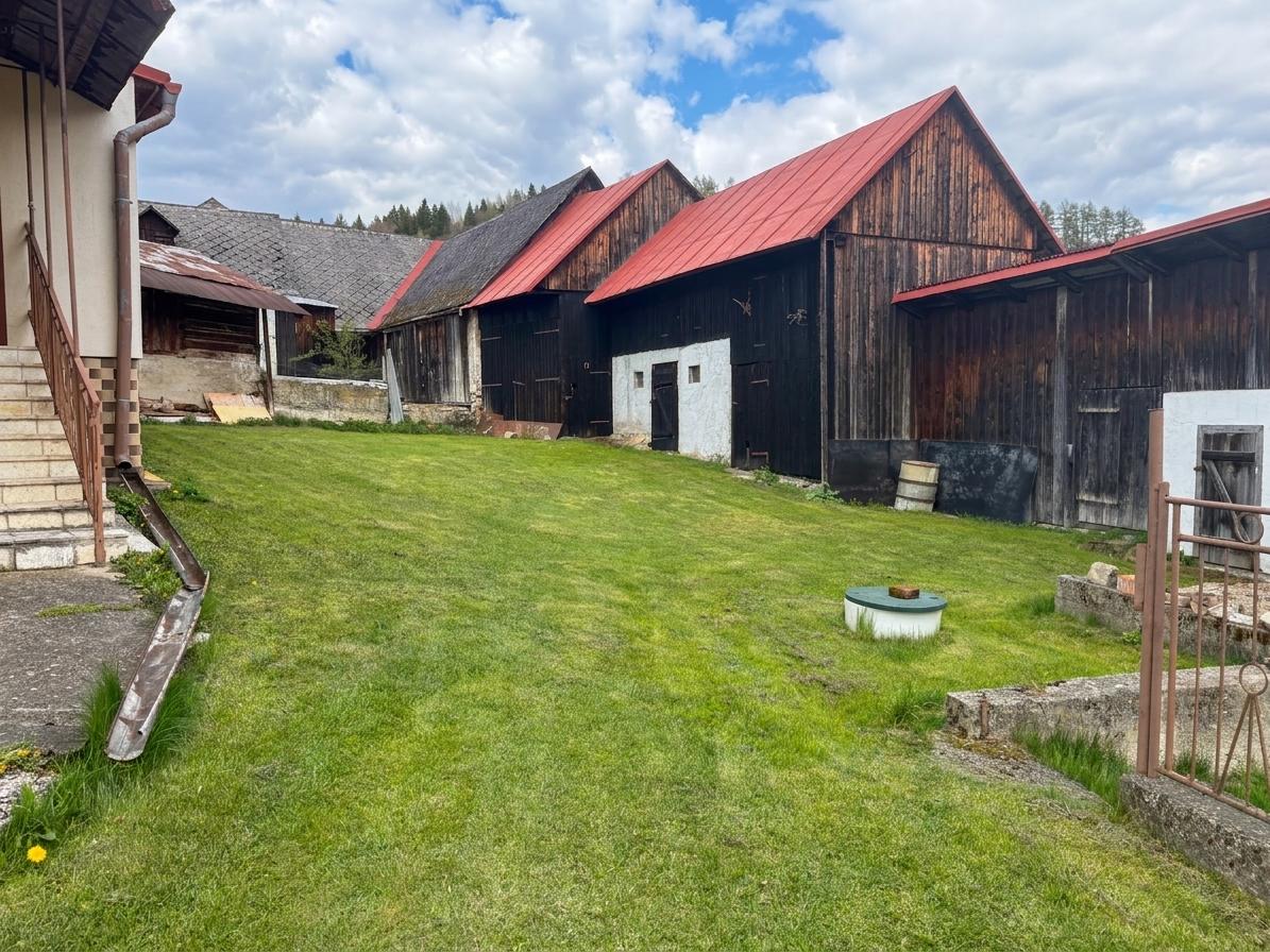 IBA U NÁS! Na predaj dom v Hajtovke v náručí prírody