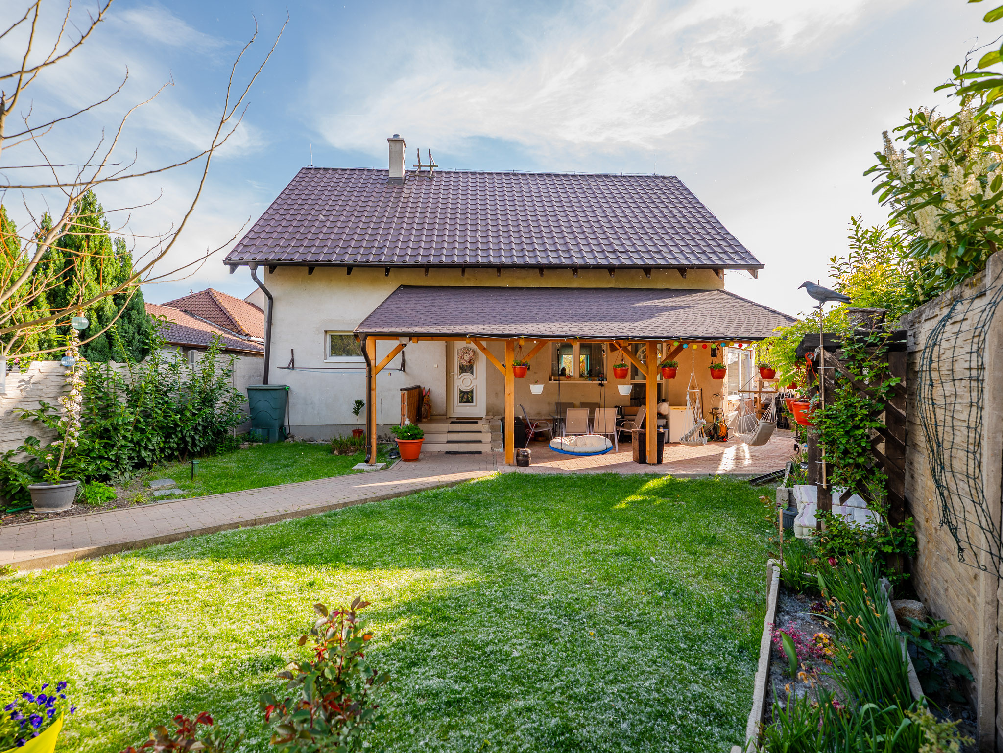 IBA U NÁS! Na predaj 5i RD, Rohovce, na skok od Šamorína