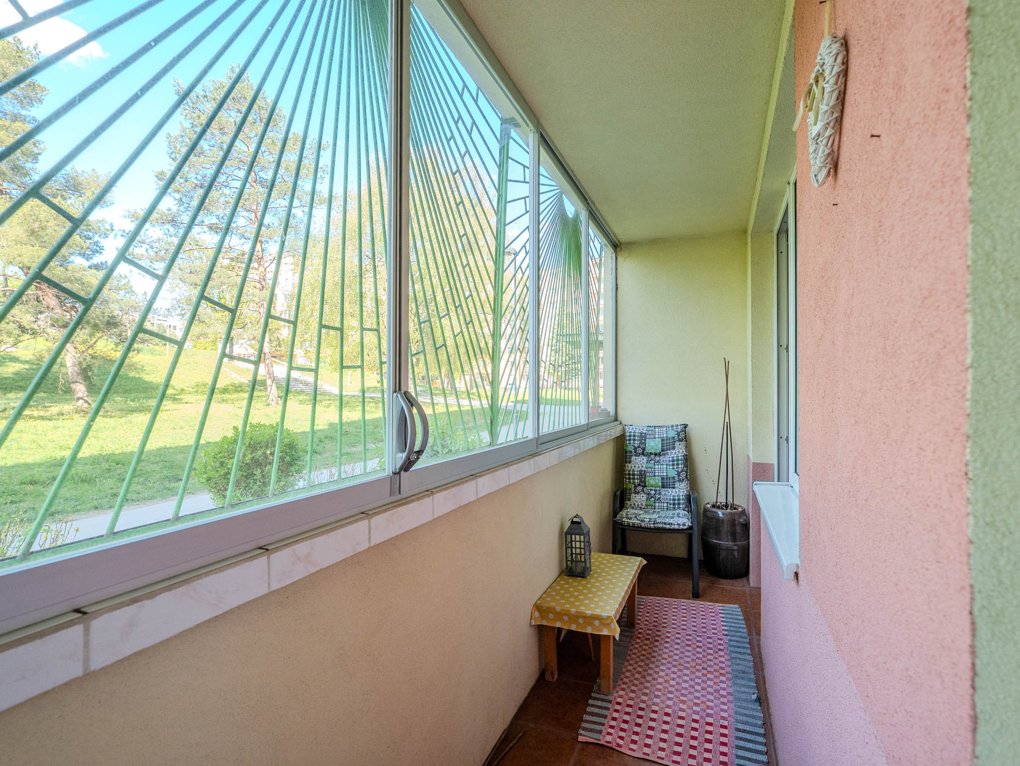 3 izbový byt, 68m2, zasklenná loggia 6m, Michalovská, Košice