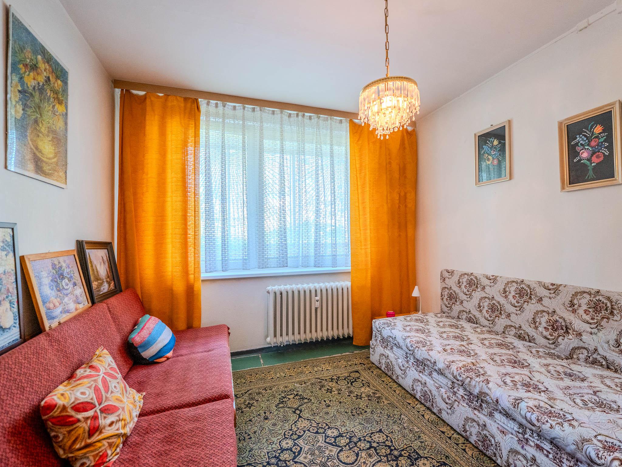 3 izbový byt, pôvodný stav, loggia 6m, Košice, Pražský typ