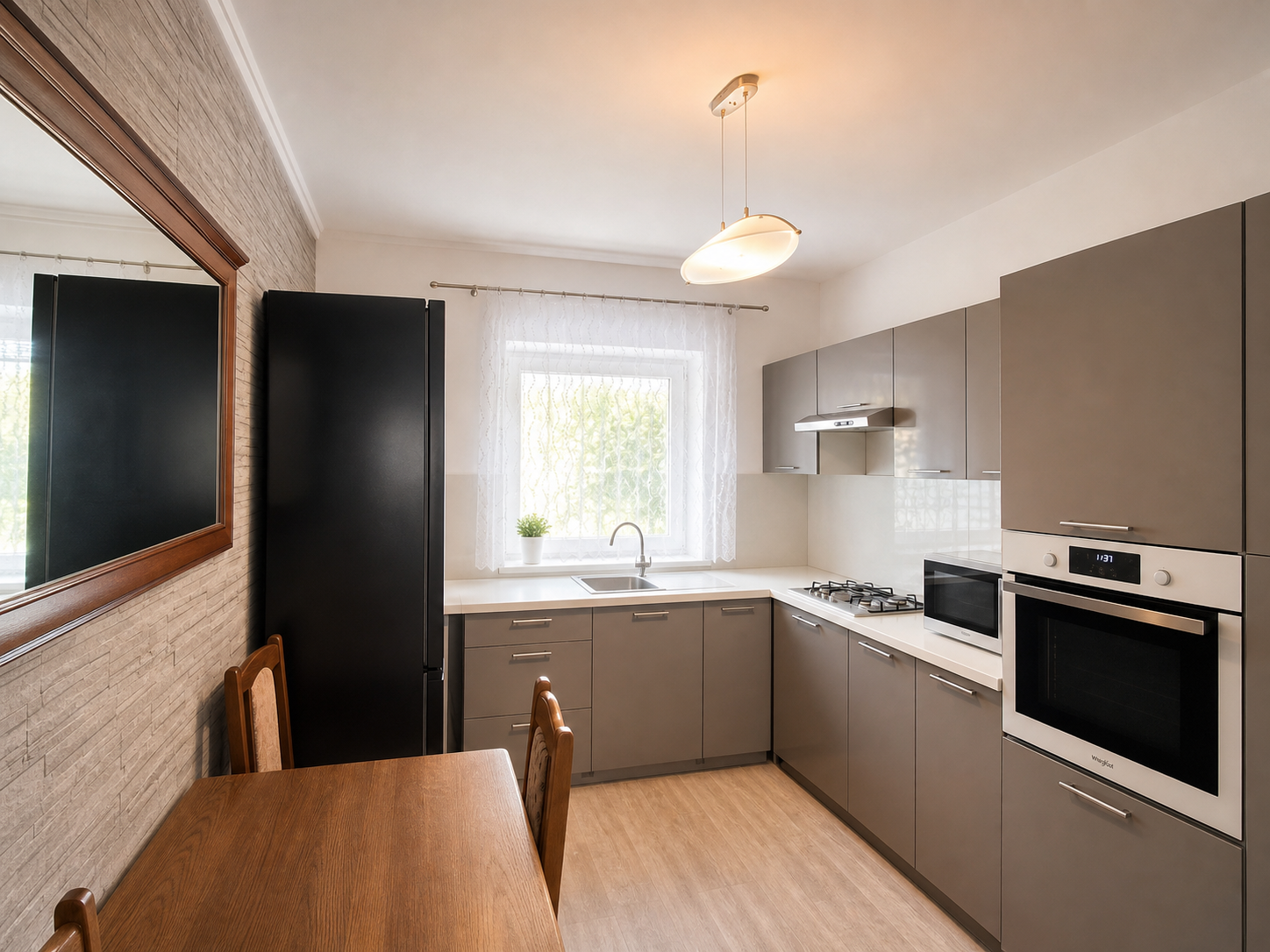 IBA U NÁS! Útulný 5i rodinný dom Dolný Lieskov, 310 m²