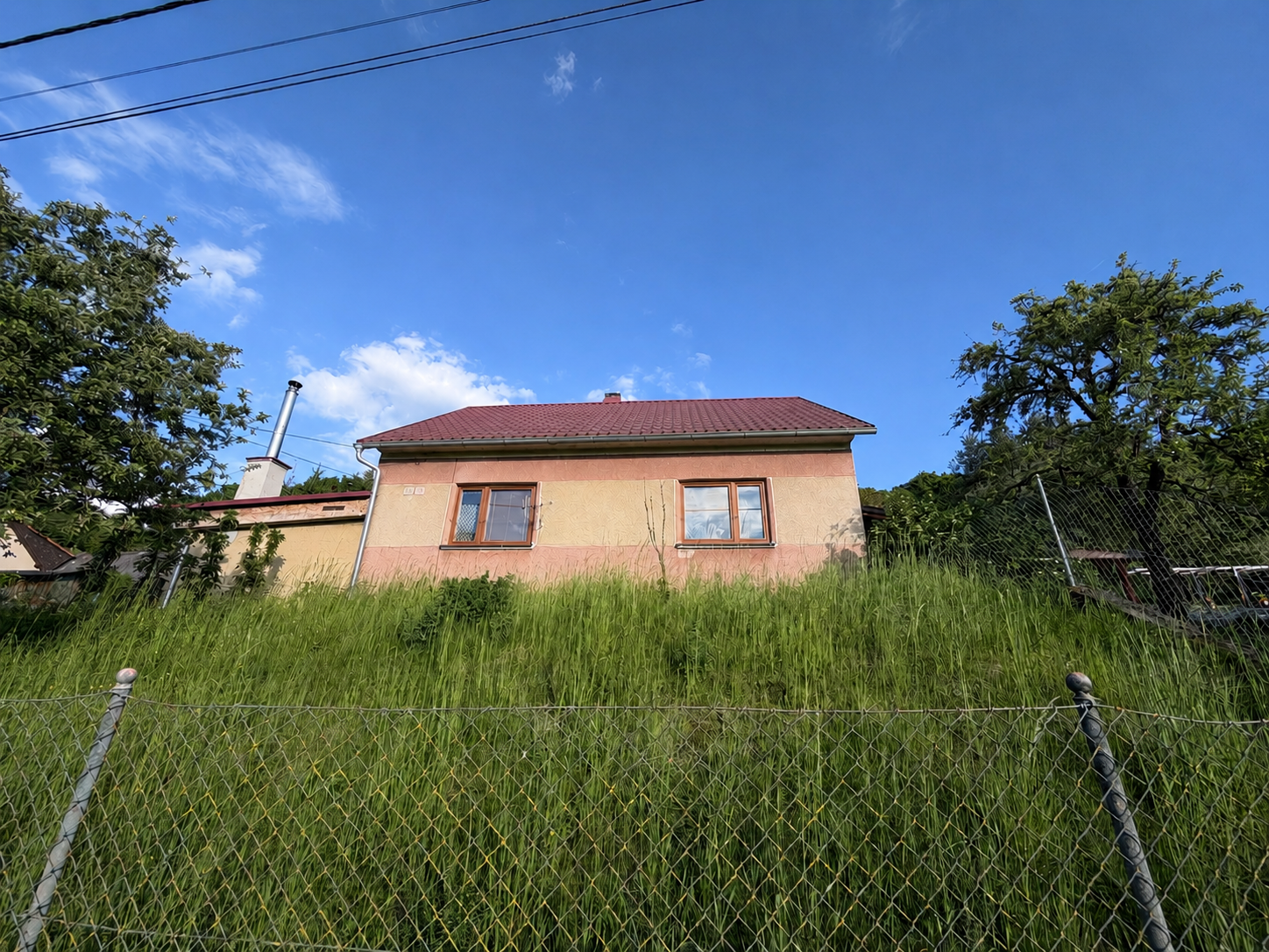 PRIPRAVUJEME! Na predaj RD, 433m2, Horné Ladce