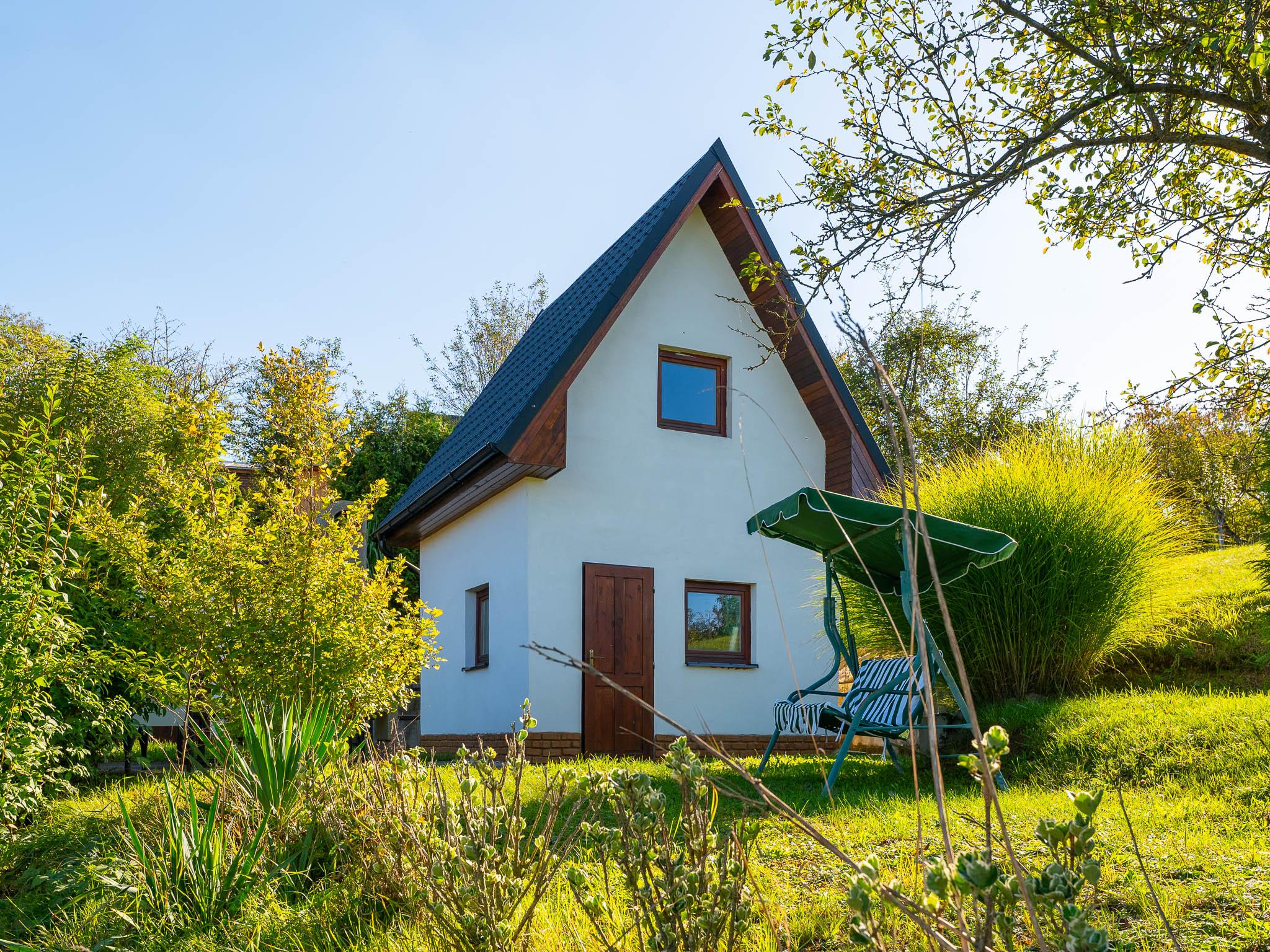 IBA U NÁS! Na predaj chatka novostavba Trenčín Chrásť,448 m2