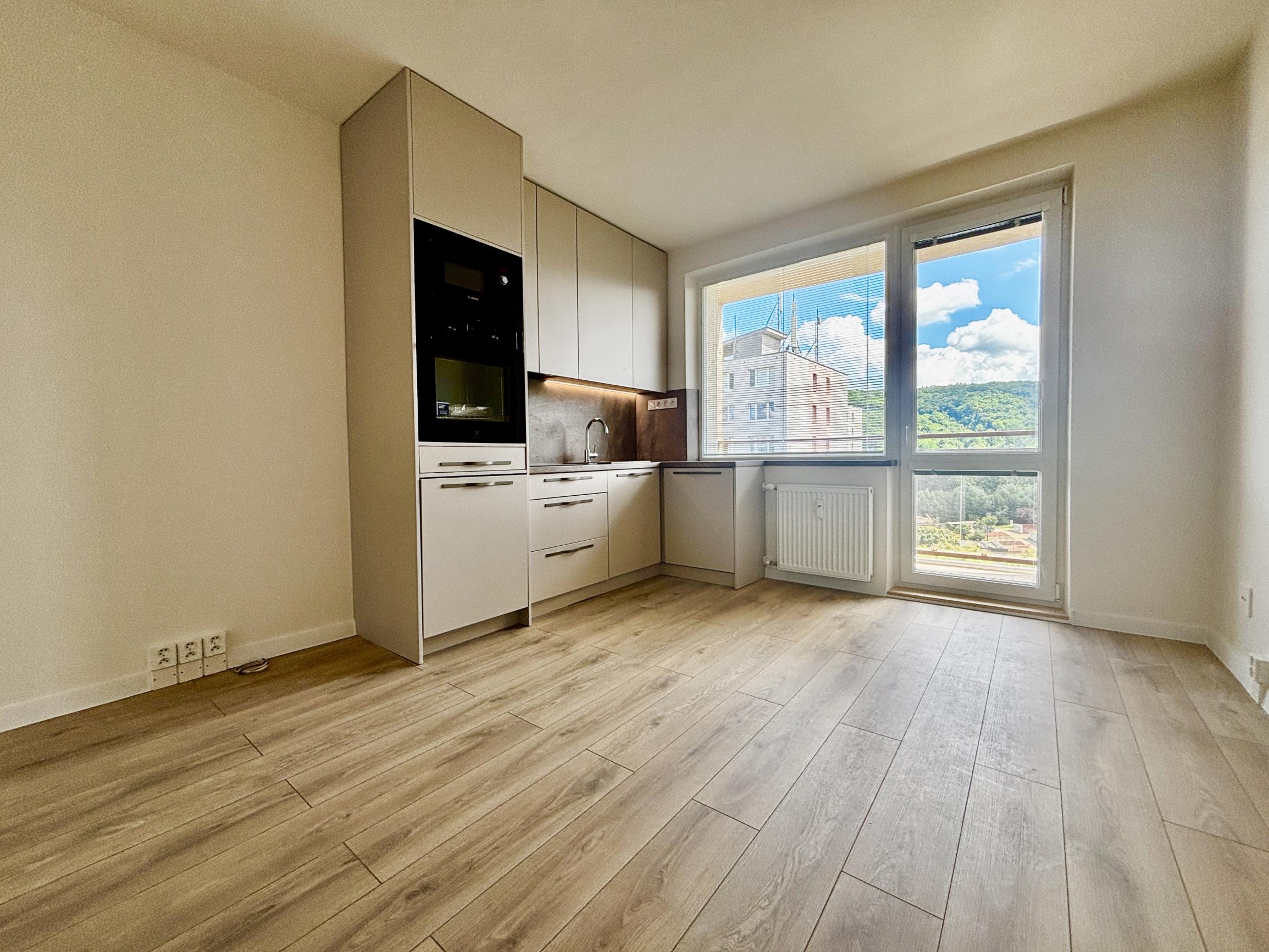 Na predaj 3 izbový byt, loggia, pivnica, nový 2026, Košice