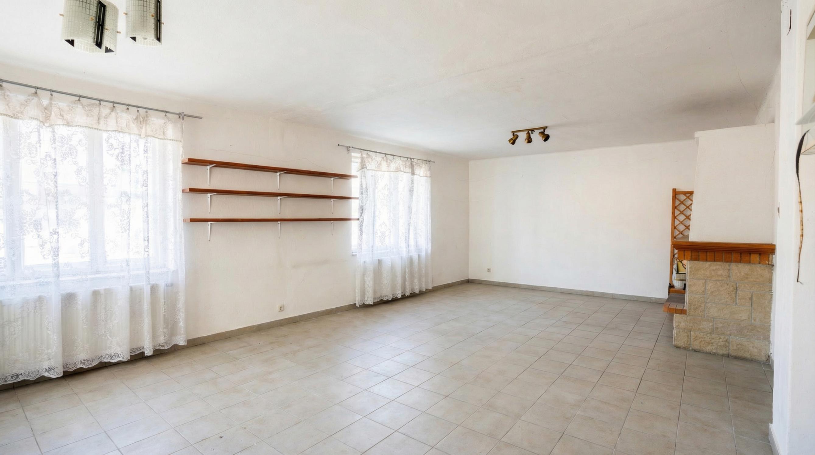 Exkluzívne na predaj dom s potenciálom, 967 m2, Bánovce n/B