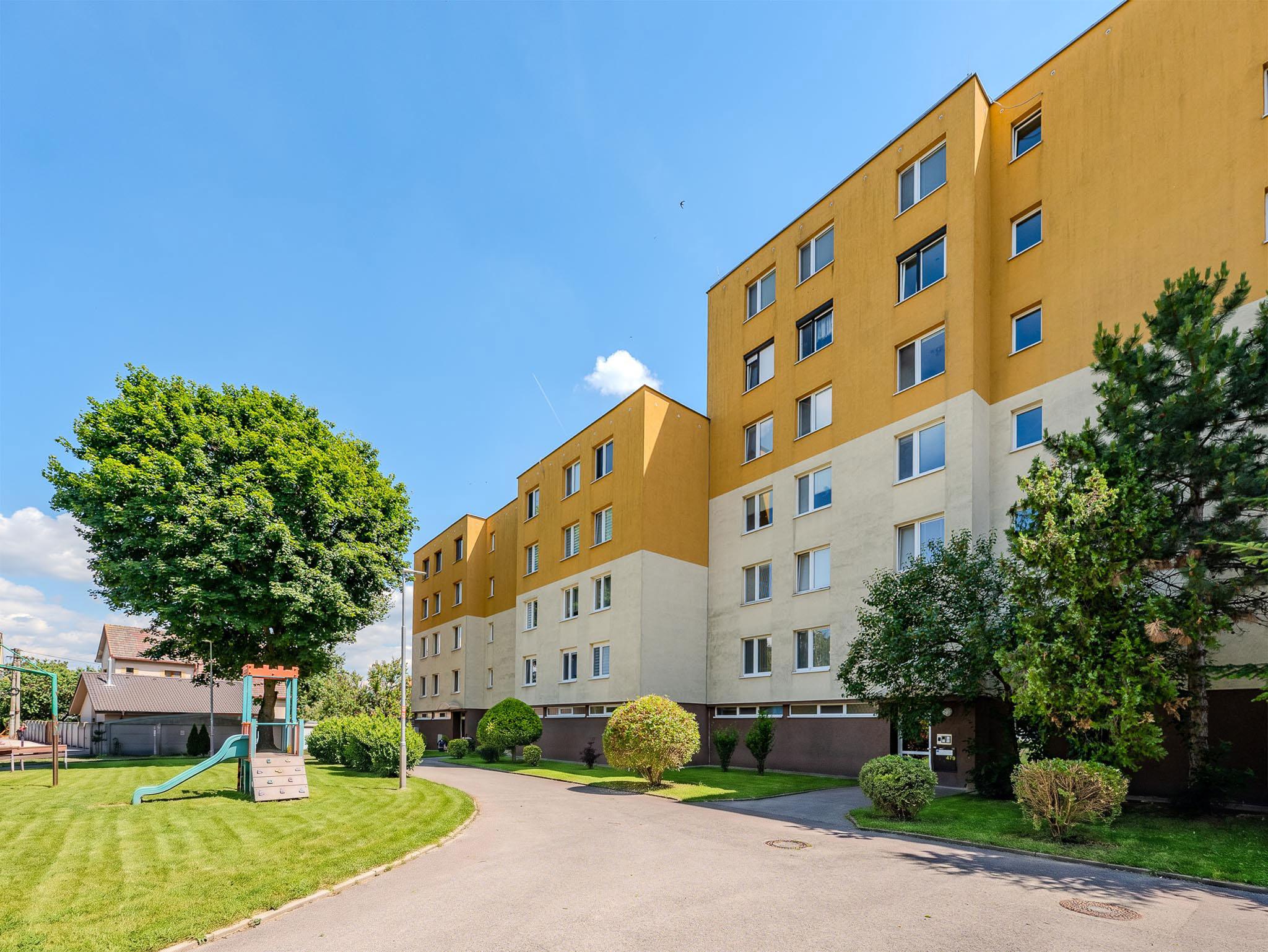 Veľký 5i byt 96 m², Lodgia, Tematínska, Nové mesto nad Váhom