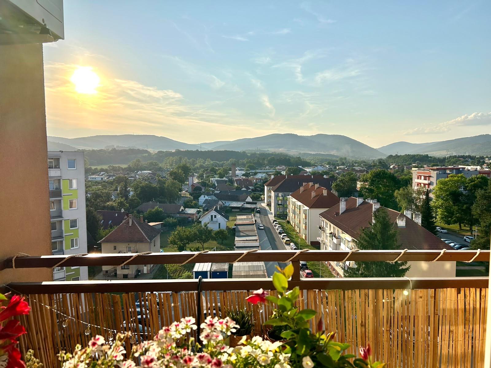 Pripravujeme! 3-izbový byt, 68 m², balkón, výhľady – Nemšová
