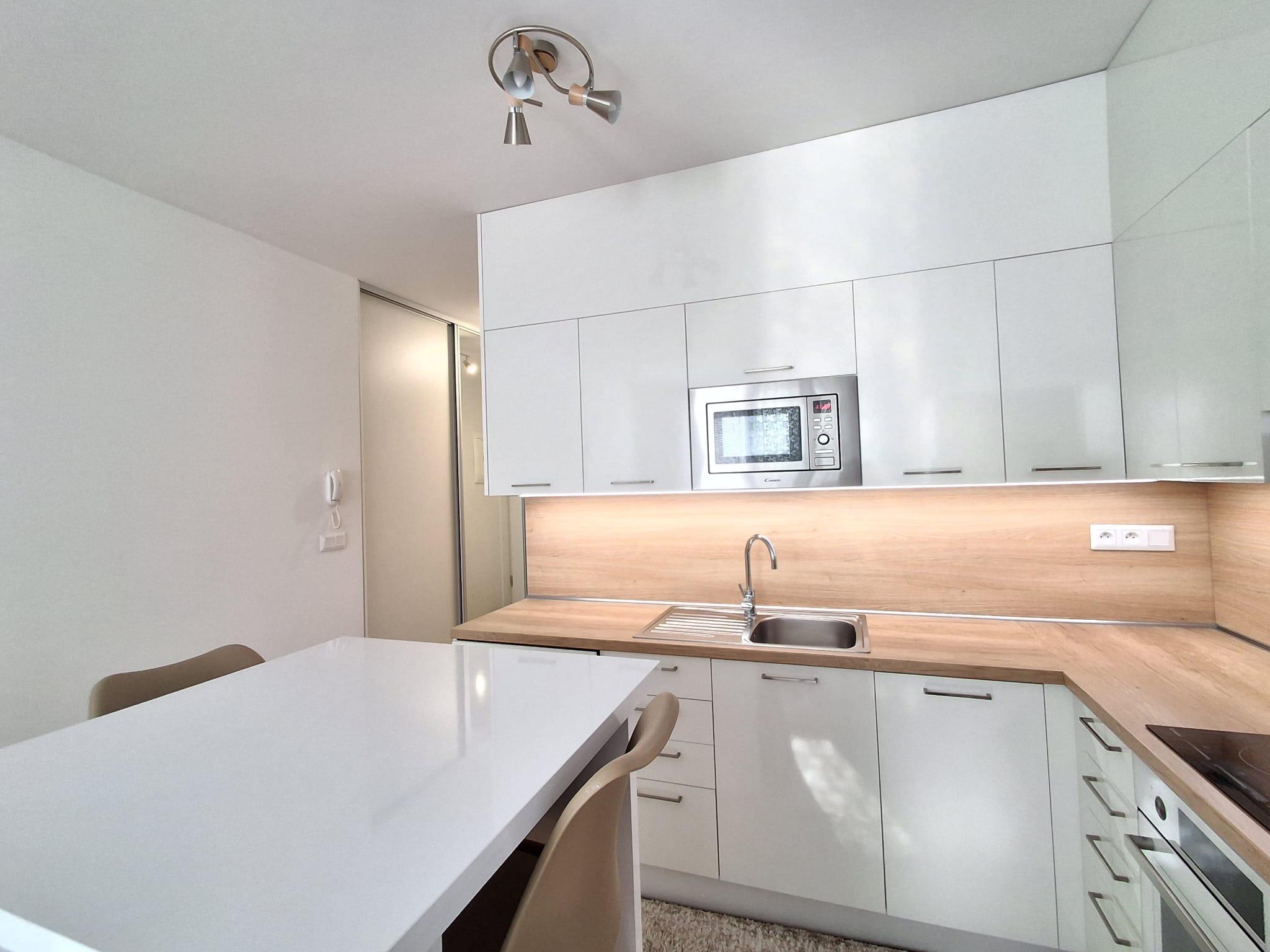 Na predaj zariadená garsónka Žilina - Zelené Vlčince, 29 m2