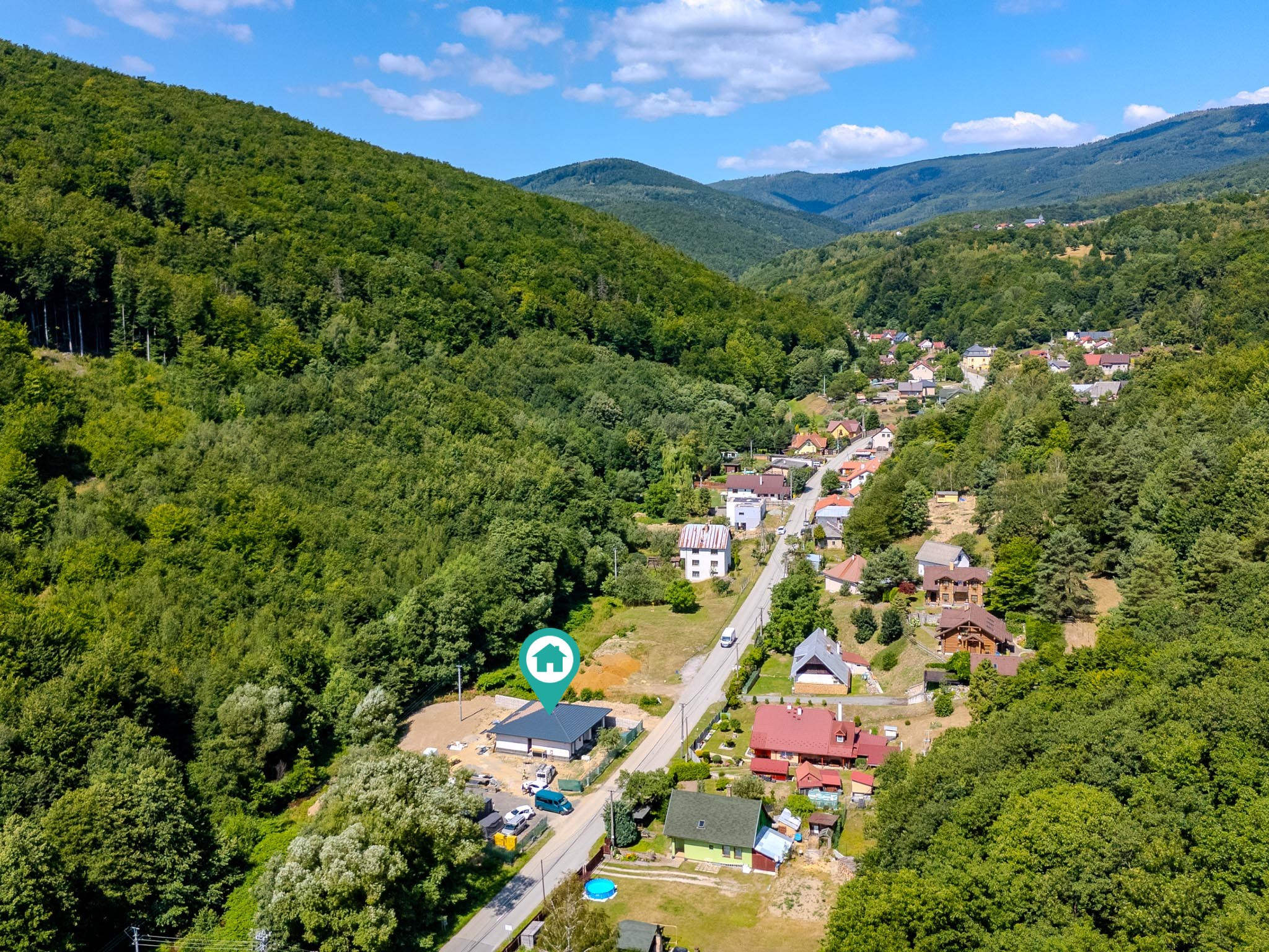 🏡 Luxusný nový 3-izbový bungalov s dvojgarážou