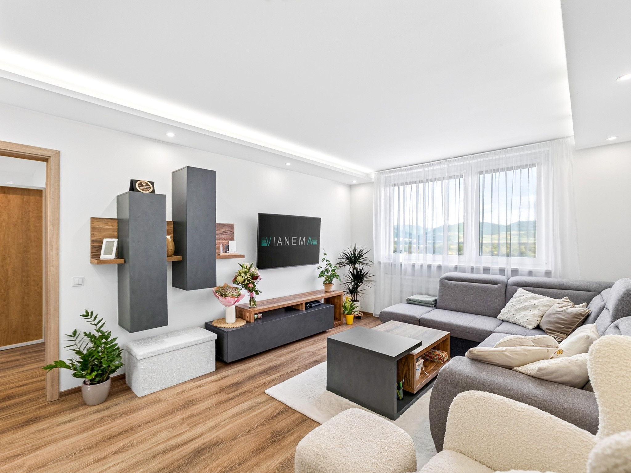 Rezervovaný 3i byt, 68m2, rekonštrukcia, výhľady - Nemšová