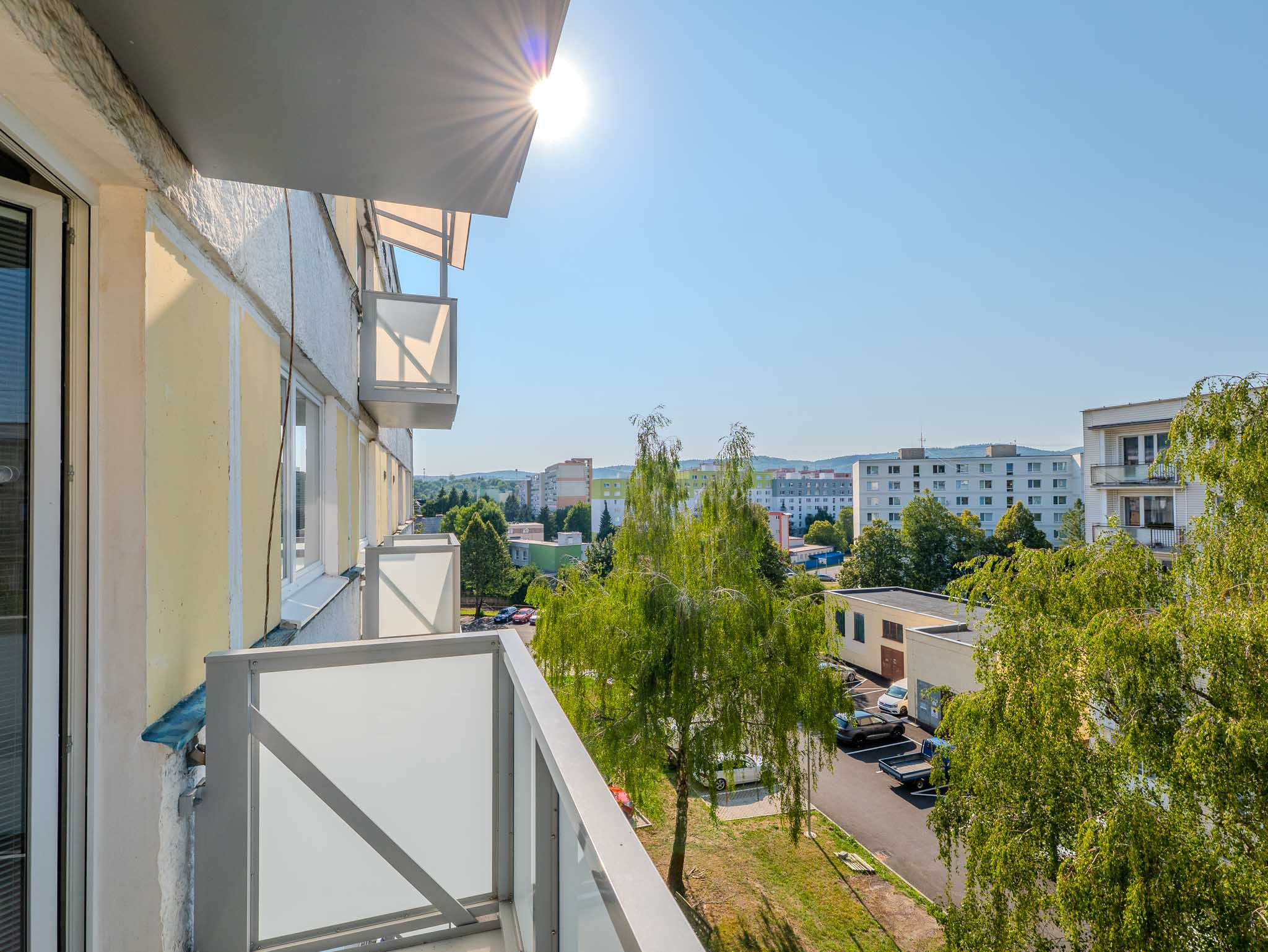 Priestranný 2-izbový byt v centre Považskej Bystrice, 67m2