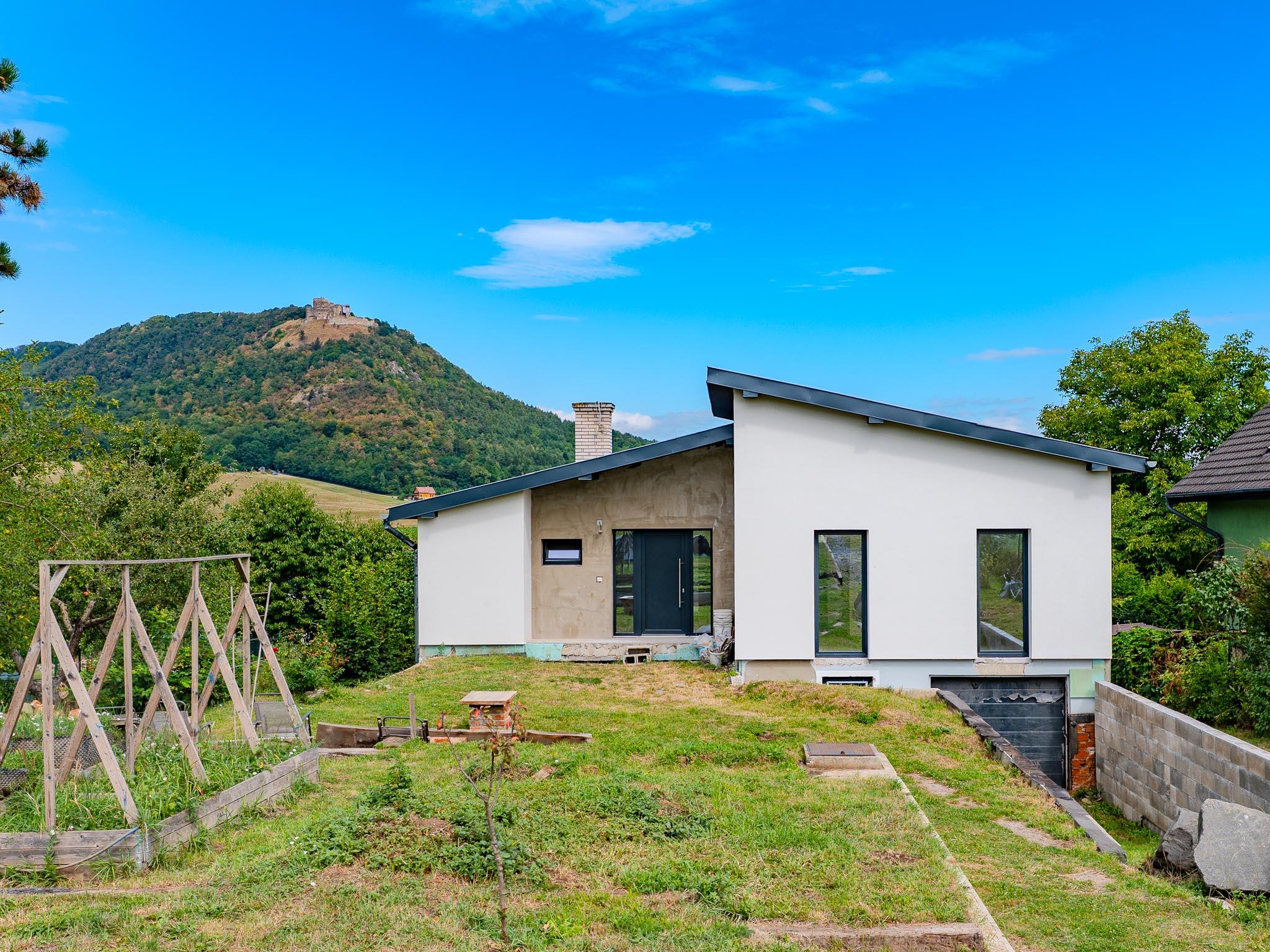 Rodinný dom s čarovným výhľadom na hrad | Kapušany | Prešov