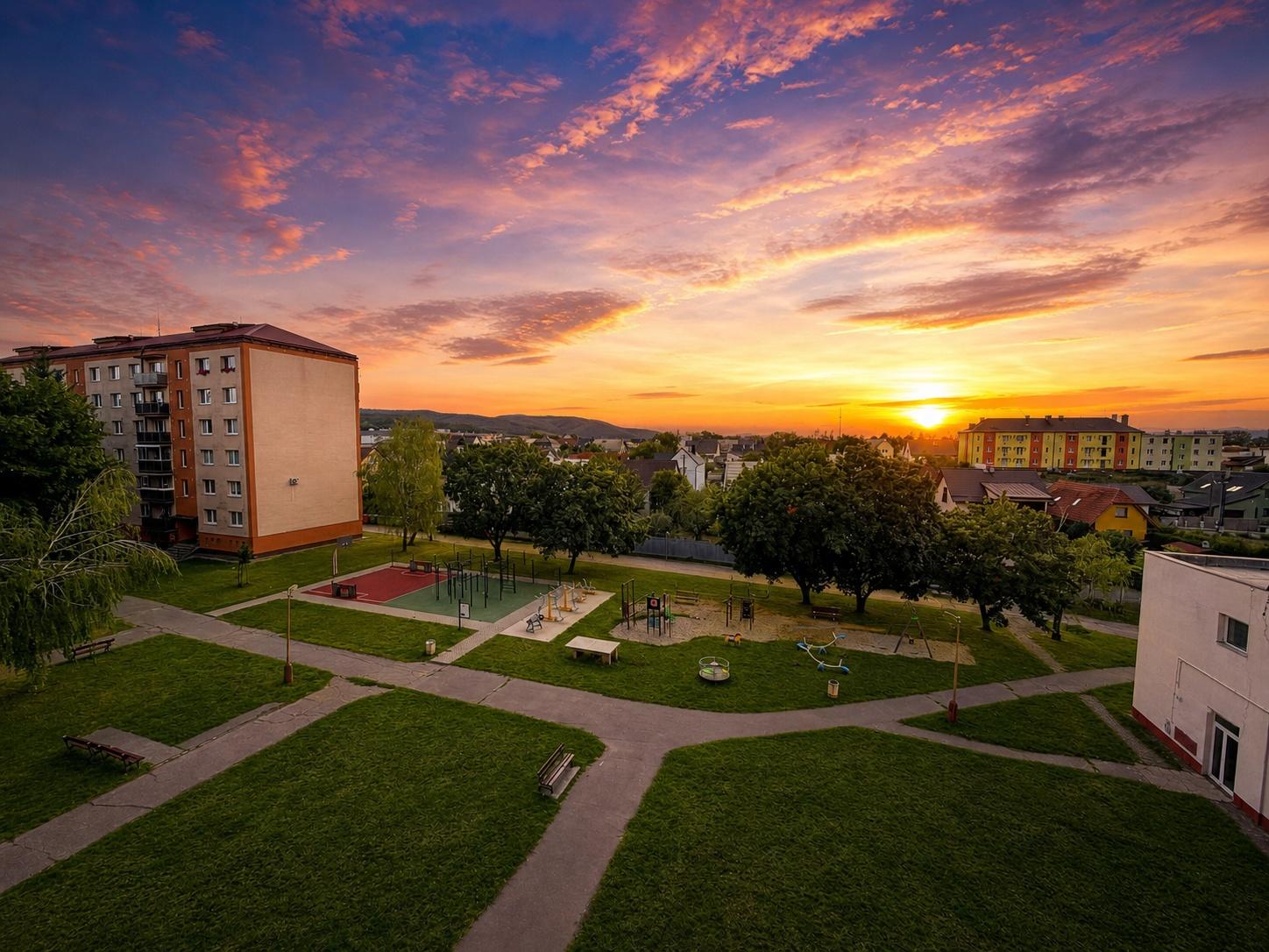 IBA U NÁS!  Zariadený 3-izbový byt ILAVA, 72m2