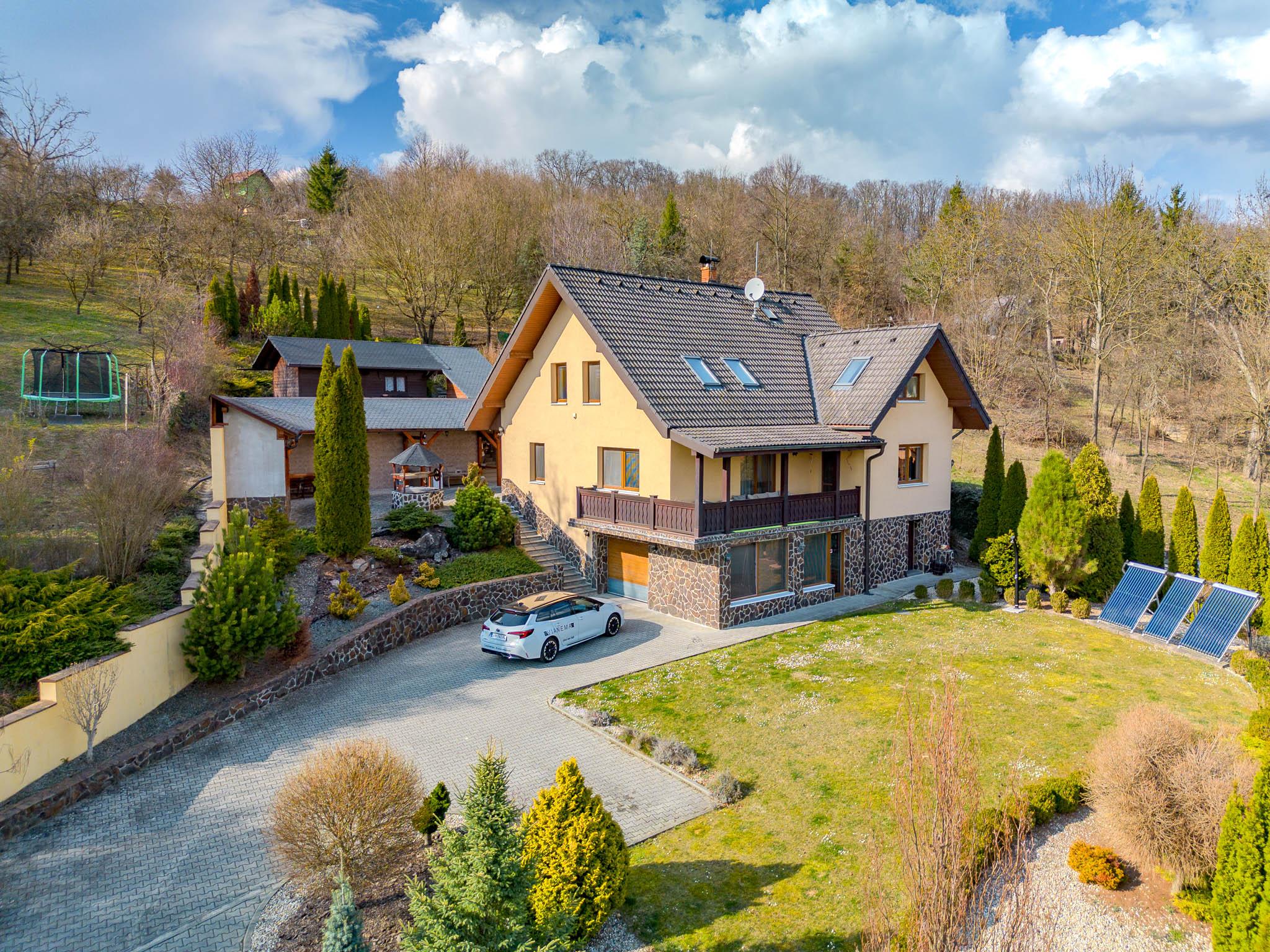 Výnimočná rodinná vila | 6 izieb | Skalka nad Váhom