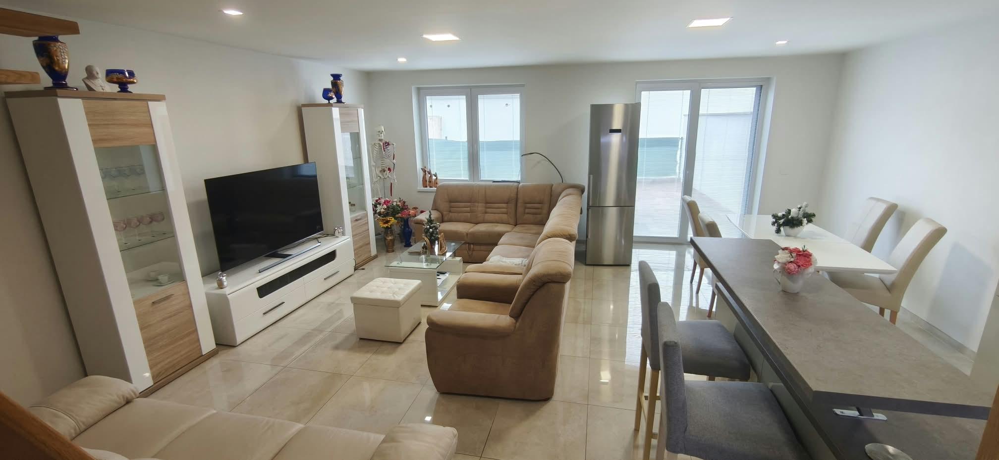 PRIPRAVUJEME do ponuky 4i dom, 149m2, Prievidza + garáž